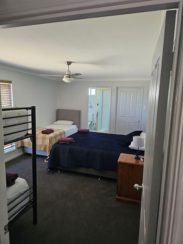 Bailey Bar Caravan Park - Image 4