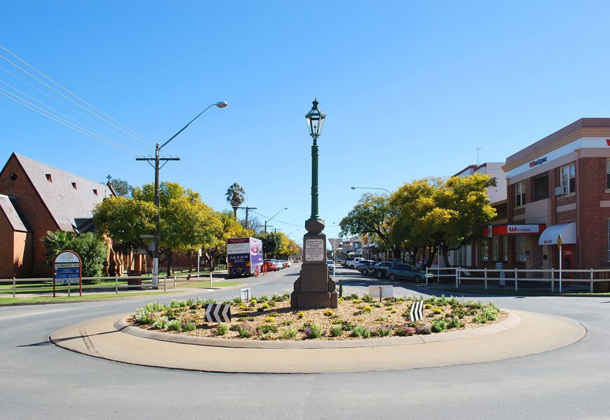 Deni Car O Tel and Caravan Park - Main image