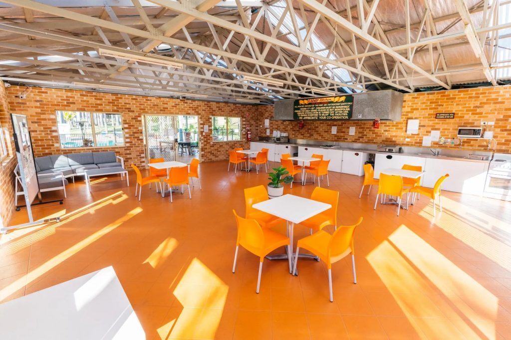 Milton Valley Holiday Park - Image 2