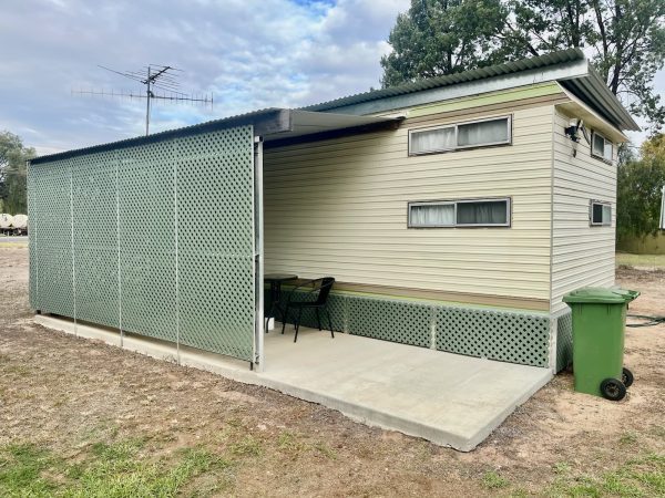 Coleambally Caravan Park - Main image