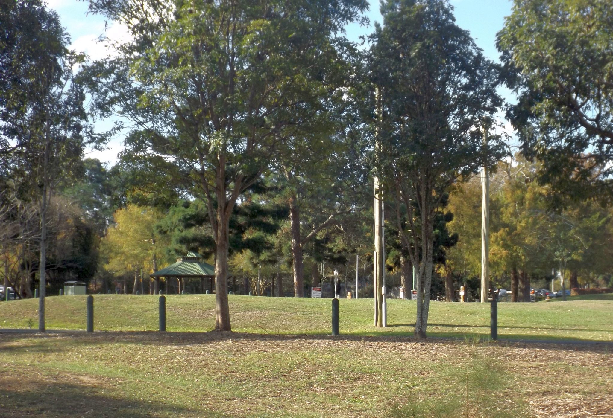 Burnt Bridge Road Rest Area - Image 2