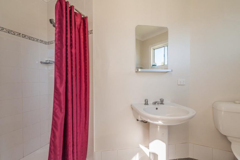Country Road Caravan Park - Image 2