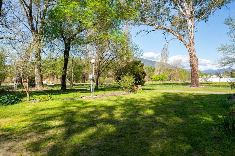 Bright Accommodation Park - Image 2