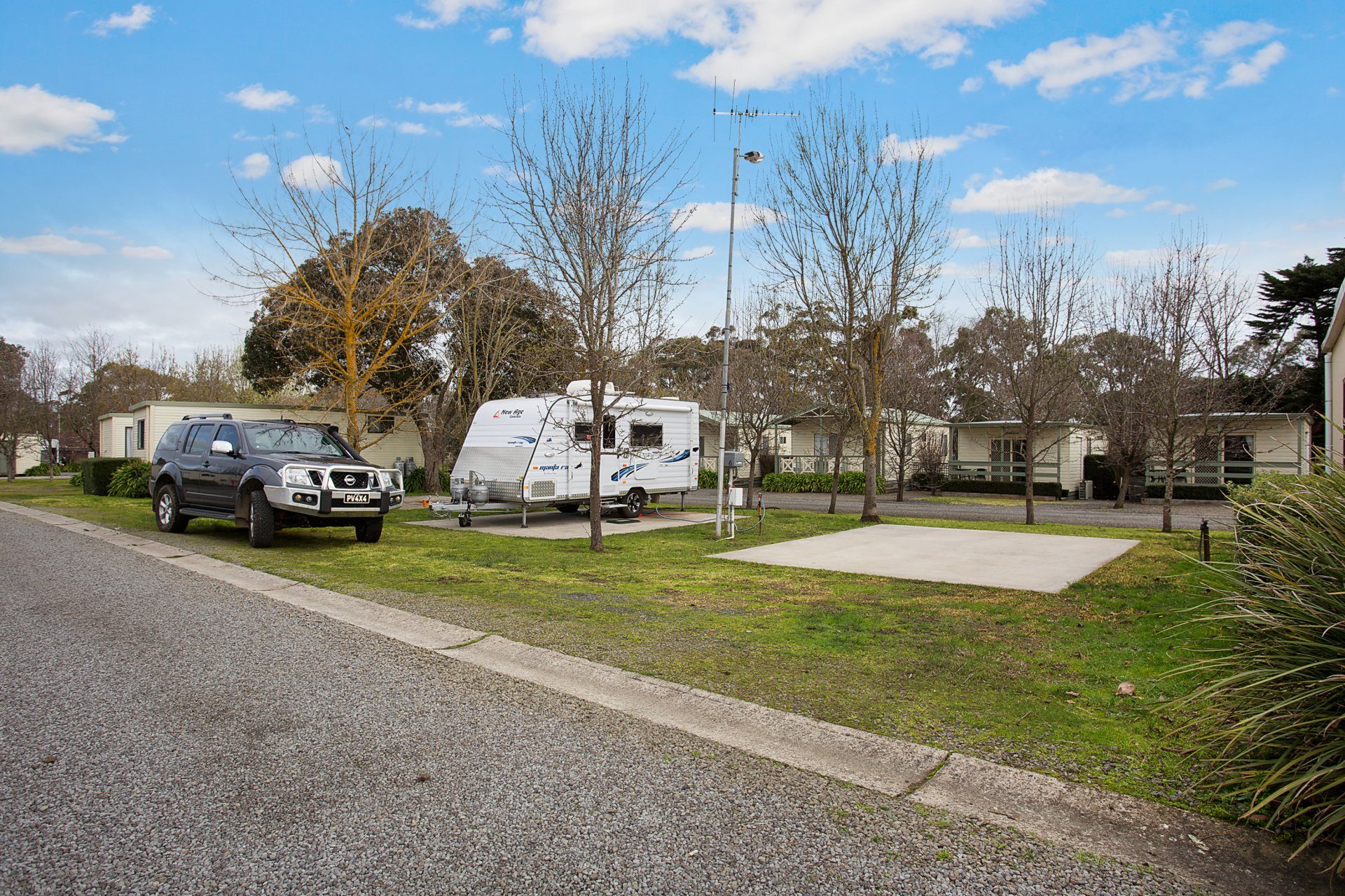 Lake Hamilton Motor Village and Caravan Park - Image 2