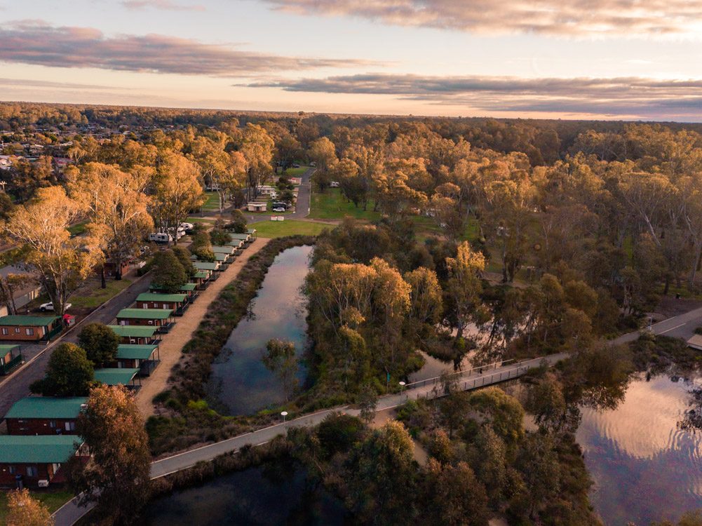 Victoria Lake Holiday Park - Image 3