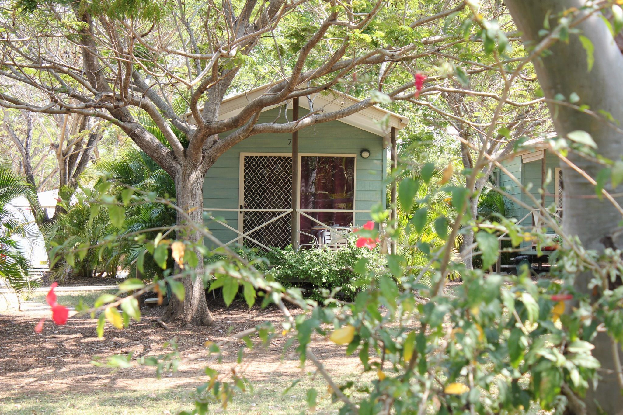 Aussie Outback Oasis Cabin and Van Village - Image 5