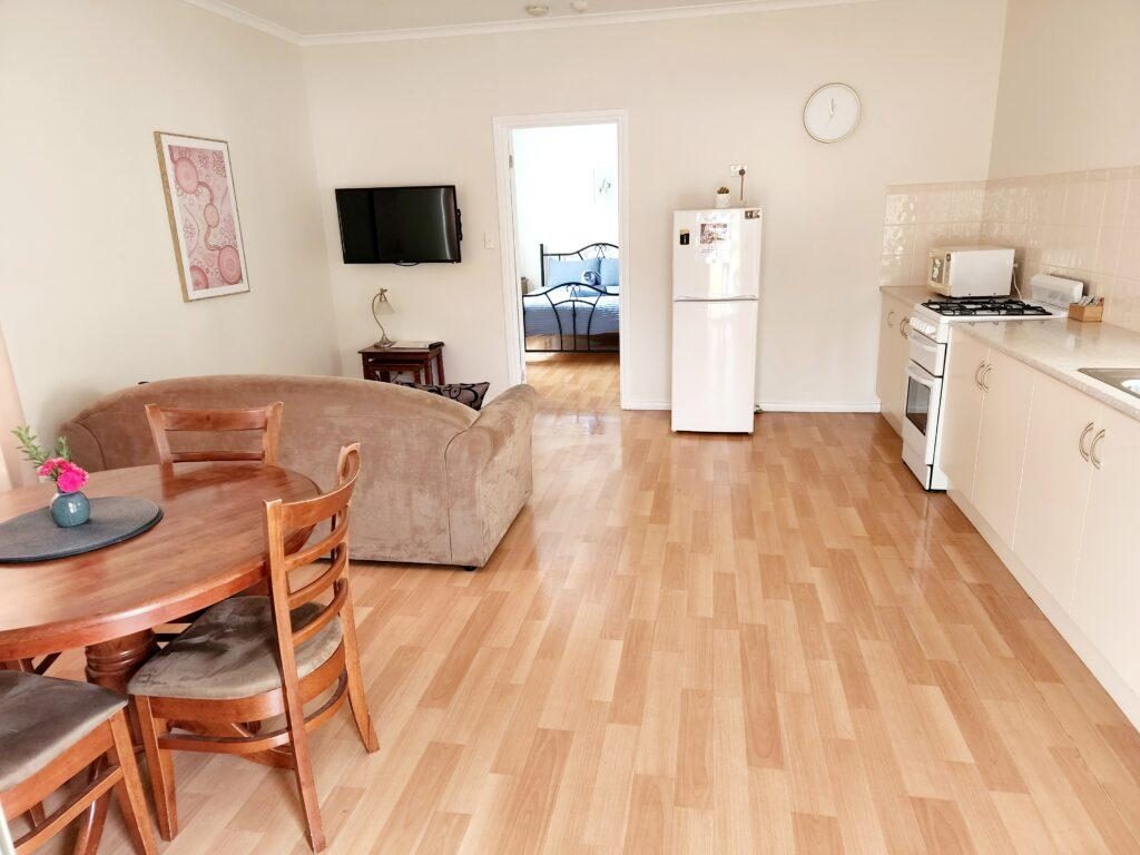 Laura Community Caravan Park - Image 5