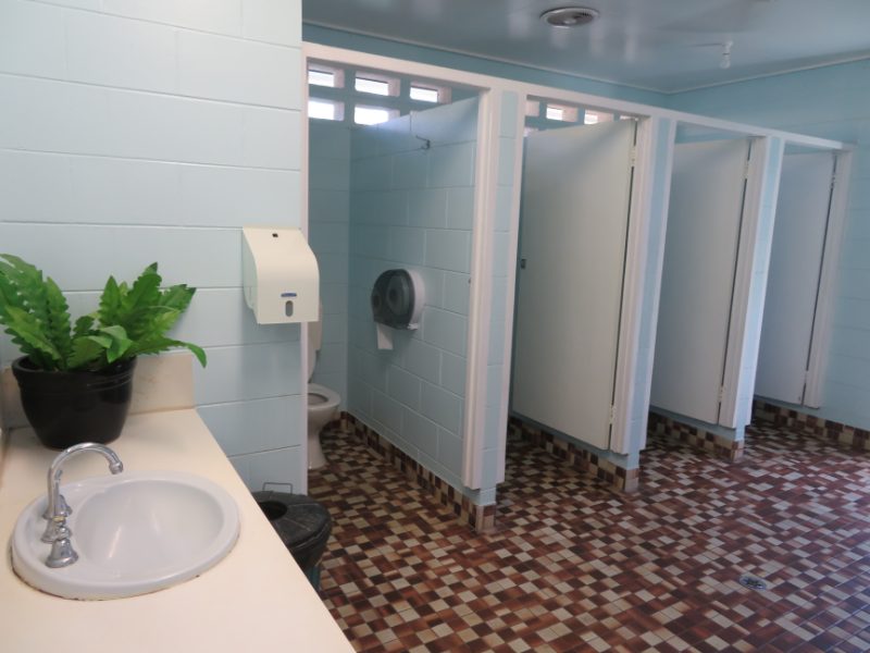 Newell Beach Caravan Park - Image 3