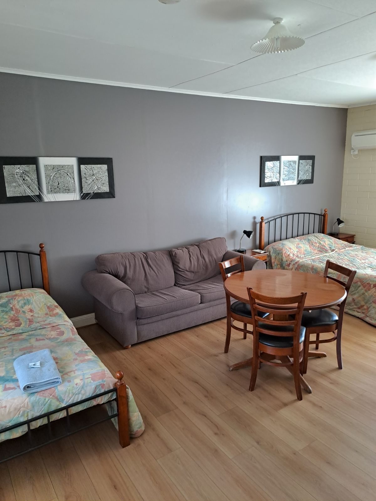 Peterborough Caravan Park - Image 5