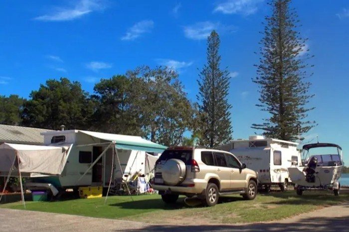 Blue Dolphin Holiday Resort