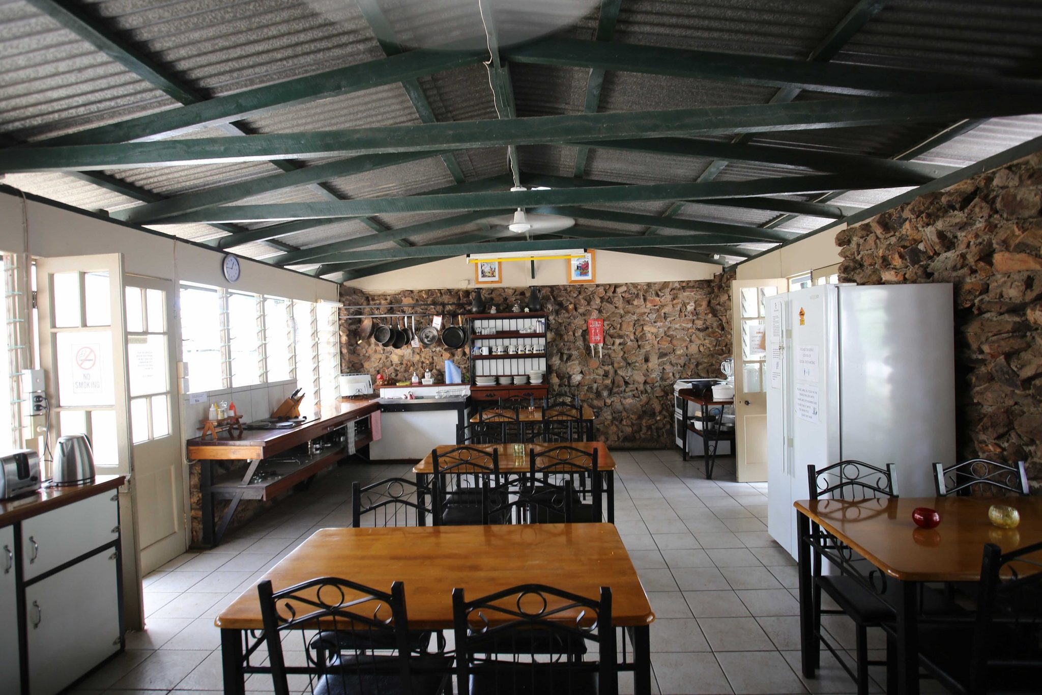 Sapphire Caravan Park - Image 4