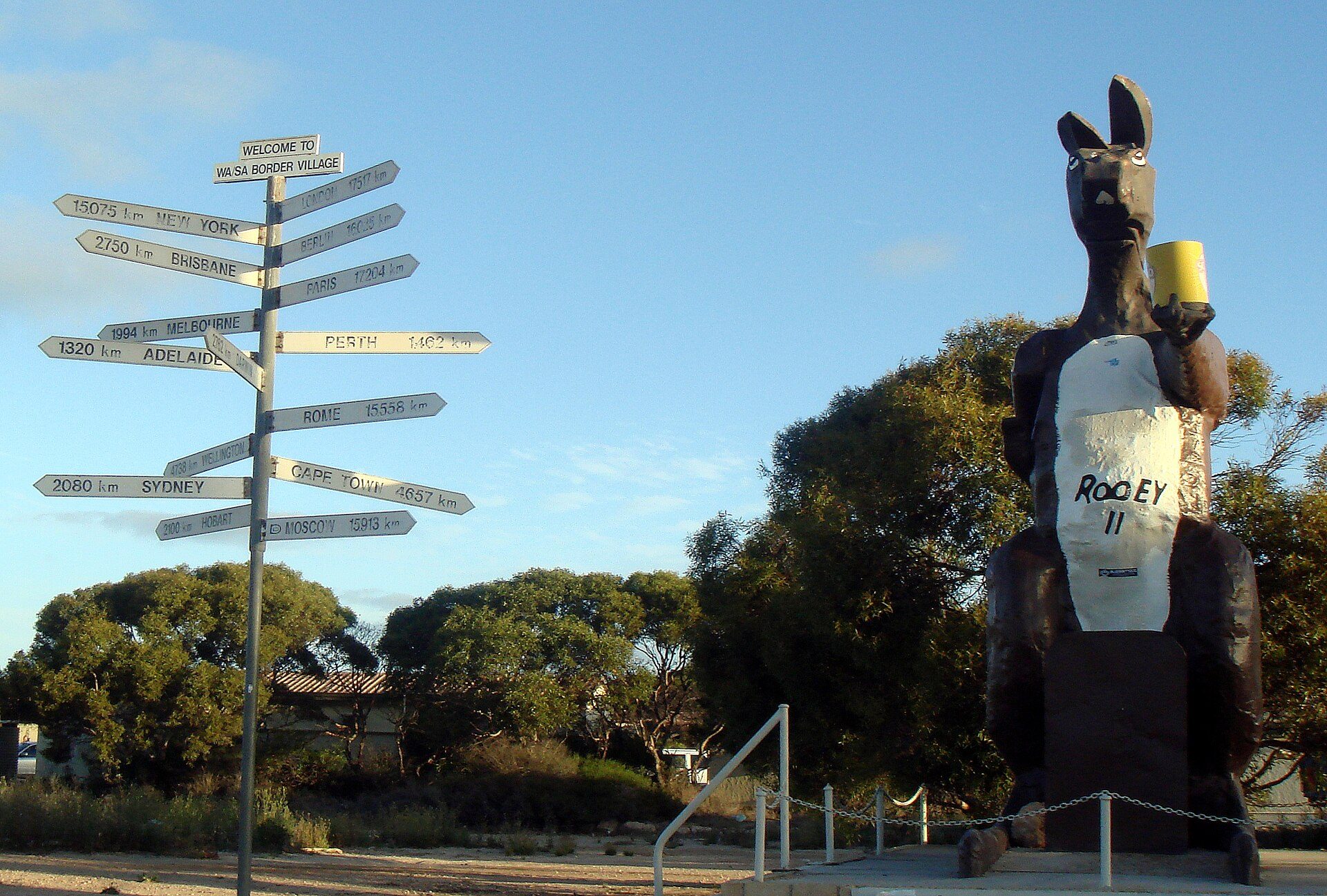 Border Village Roadhouse — Border Village, SA