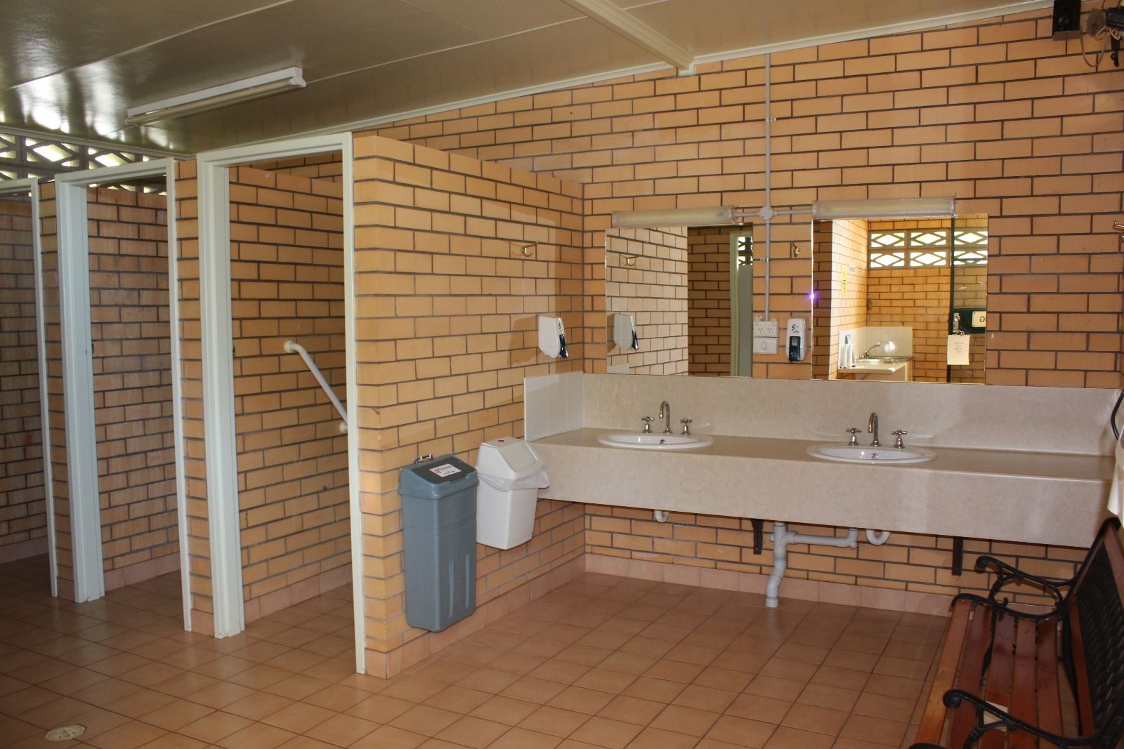 Barham Caravan and Tourist Park - Image 5