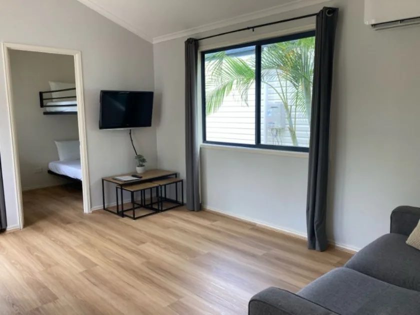 Landsborough Pines Caravan Park - Image 5