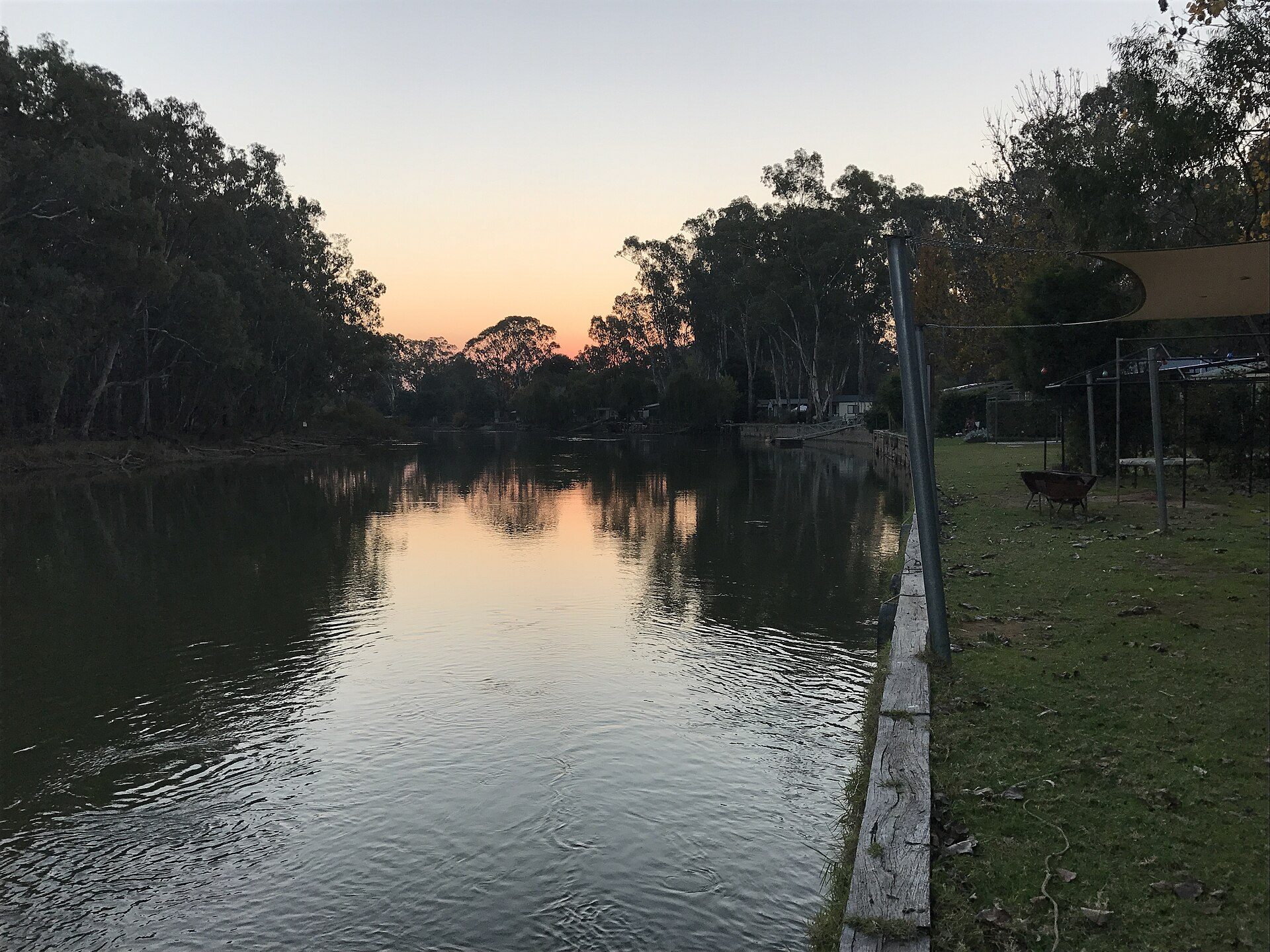 Murray River Road — photo 1
