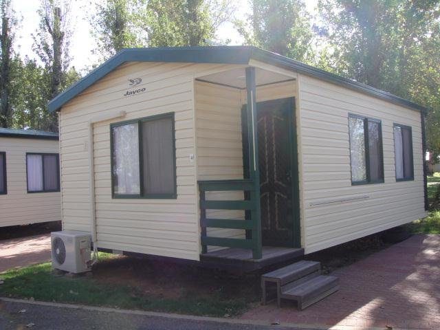 Coachman Tourist Park - Image 2