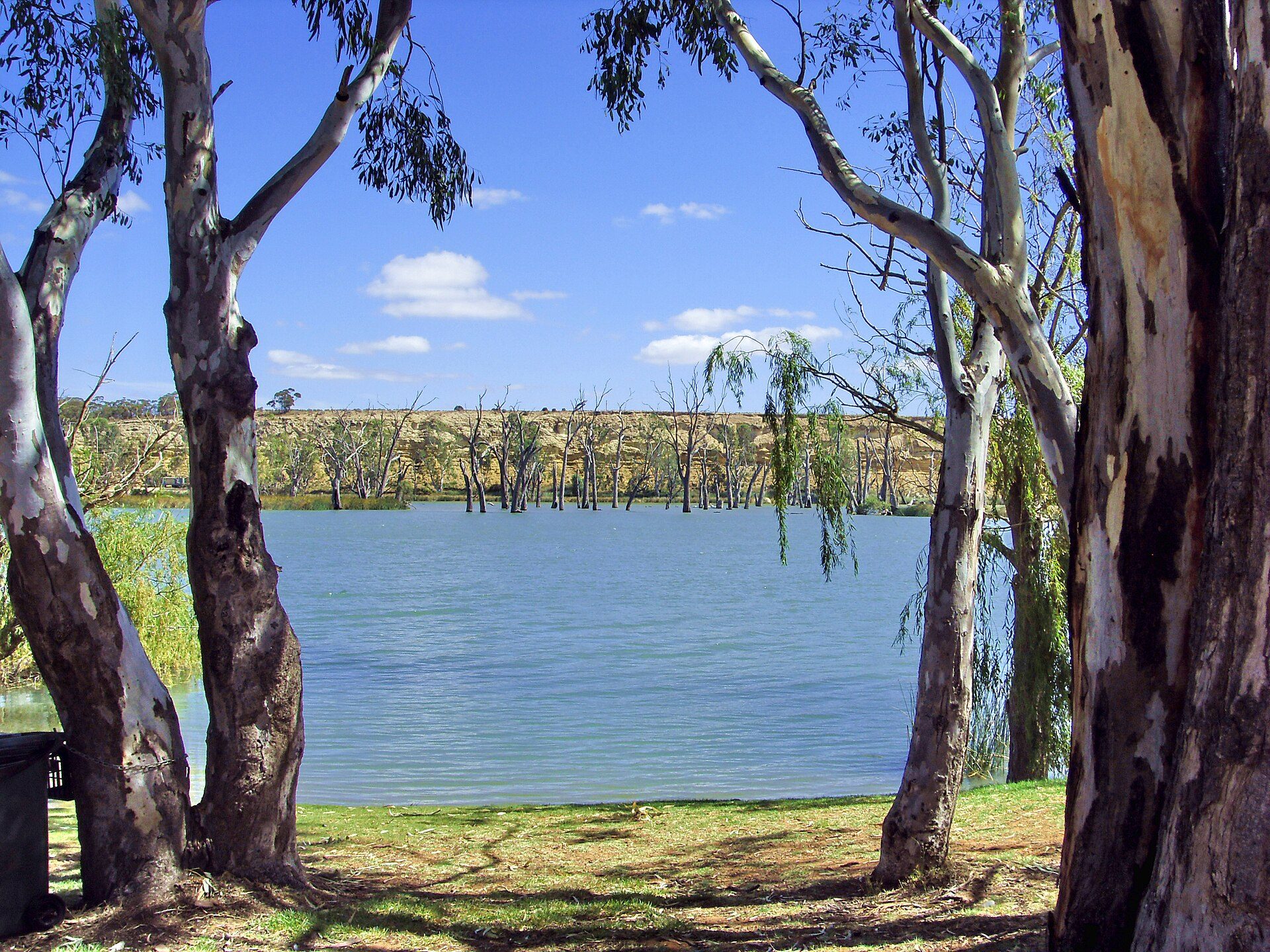River Palms Holiday Park — Paisley, SA
