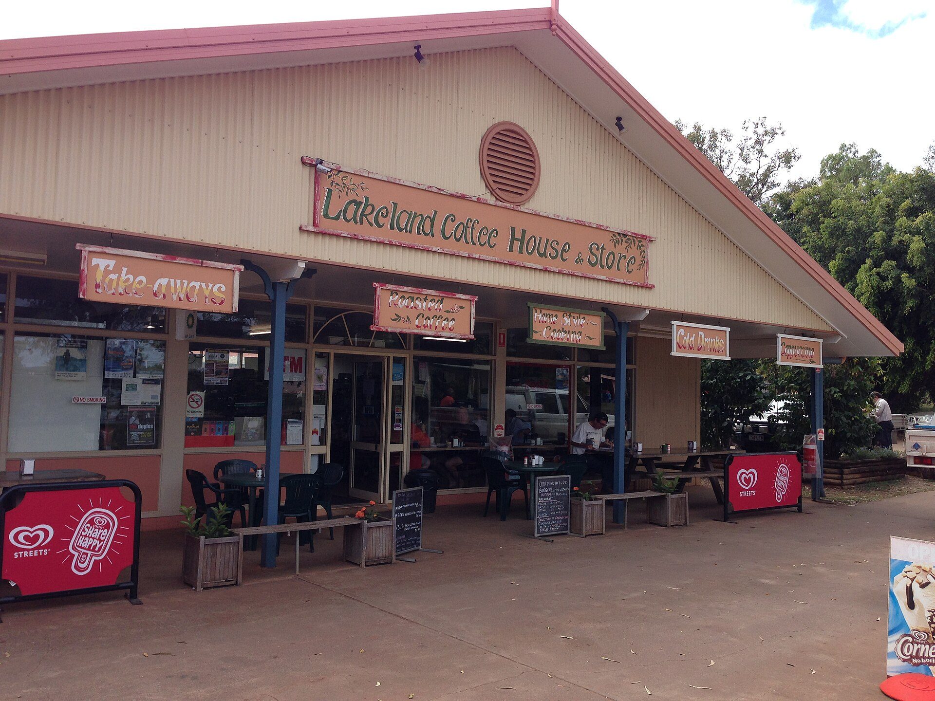 Lakeland Roadhouse