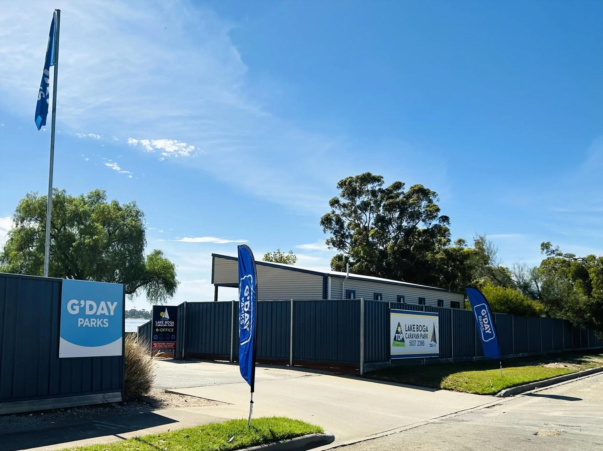 Lake Boga Caravan Park — Lake Boga, VIC