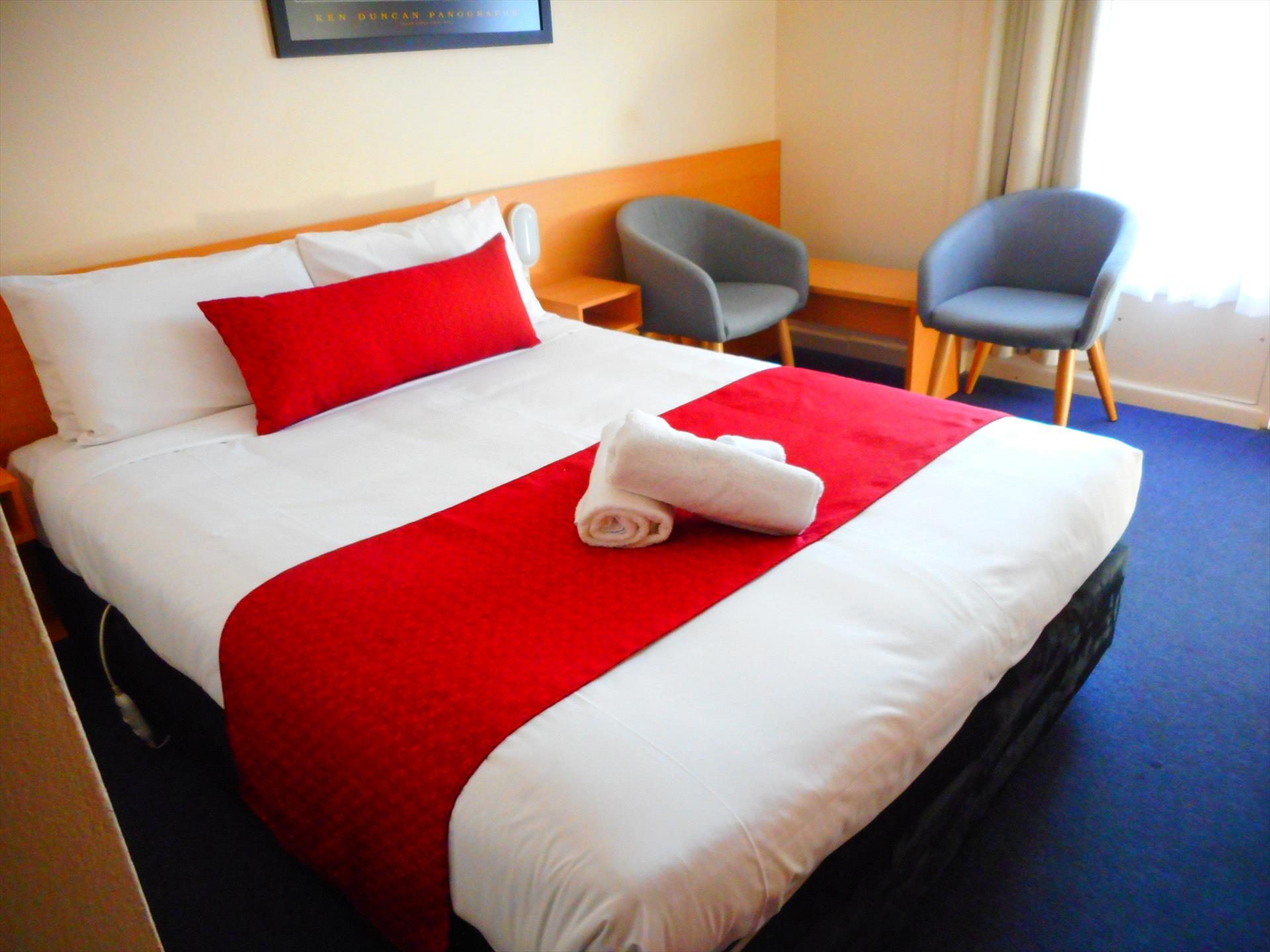 Townhouse Motel in Cowra, NSW — photo 2