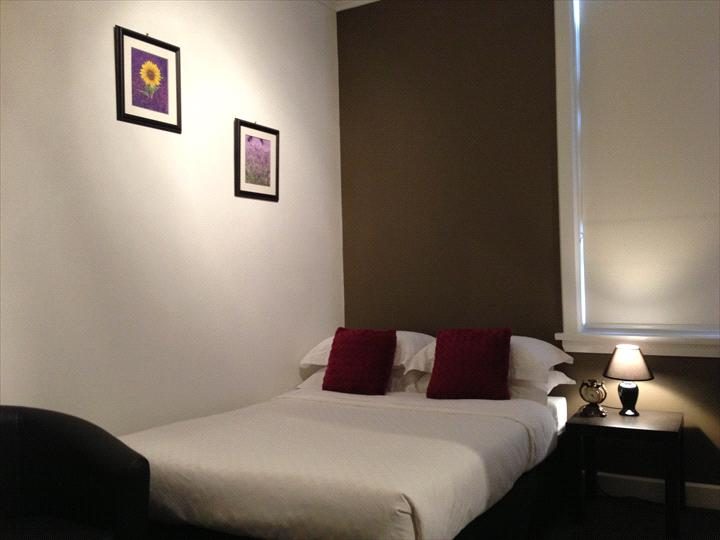 Centennial Inn on Bathurst in Launceston, TAS — photo 4